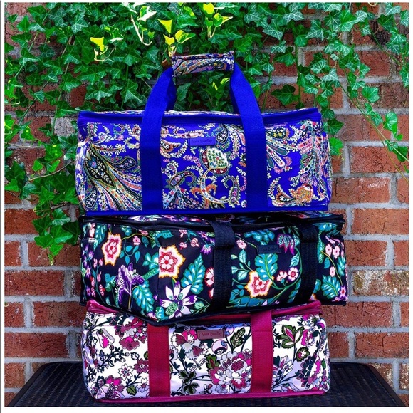 NWT Vera Bradley Blue Casserole Carrier - Picture 2 of 6